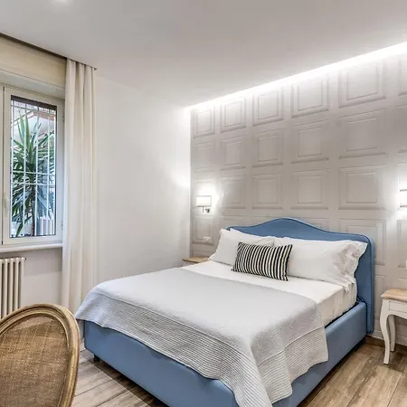 E Caffe Deluxe B&B 나폴리