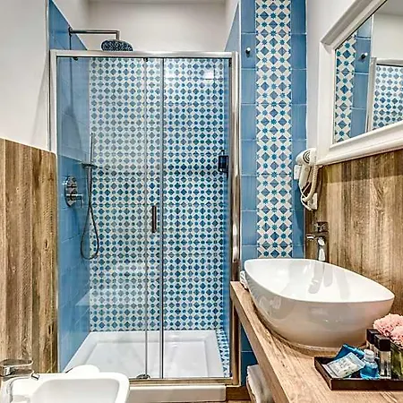 E Caffe Deluxe