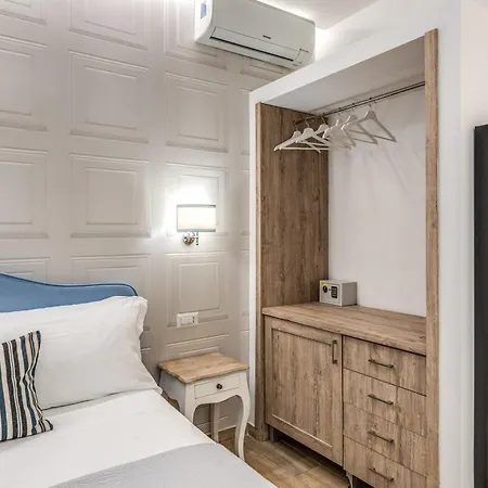 Bed & Breakfast E Caffe Deluxe