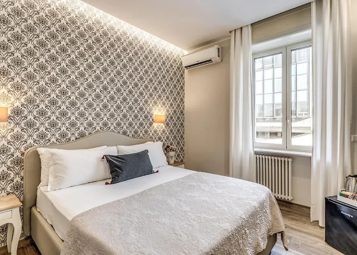 E Caffe Deluxe Naples