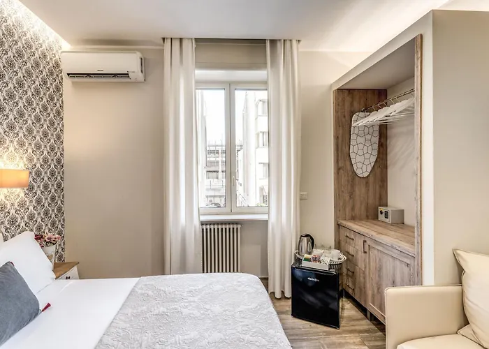 Bed & Breakfast E Caffe Deluxe 4*