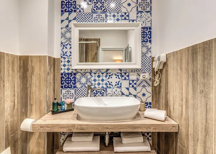 E Caffe Deluxe 4* Naples